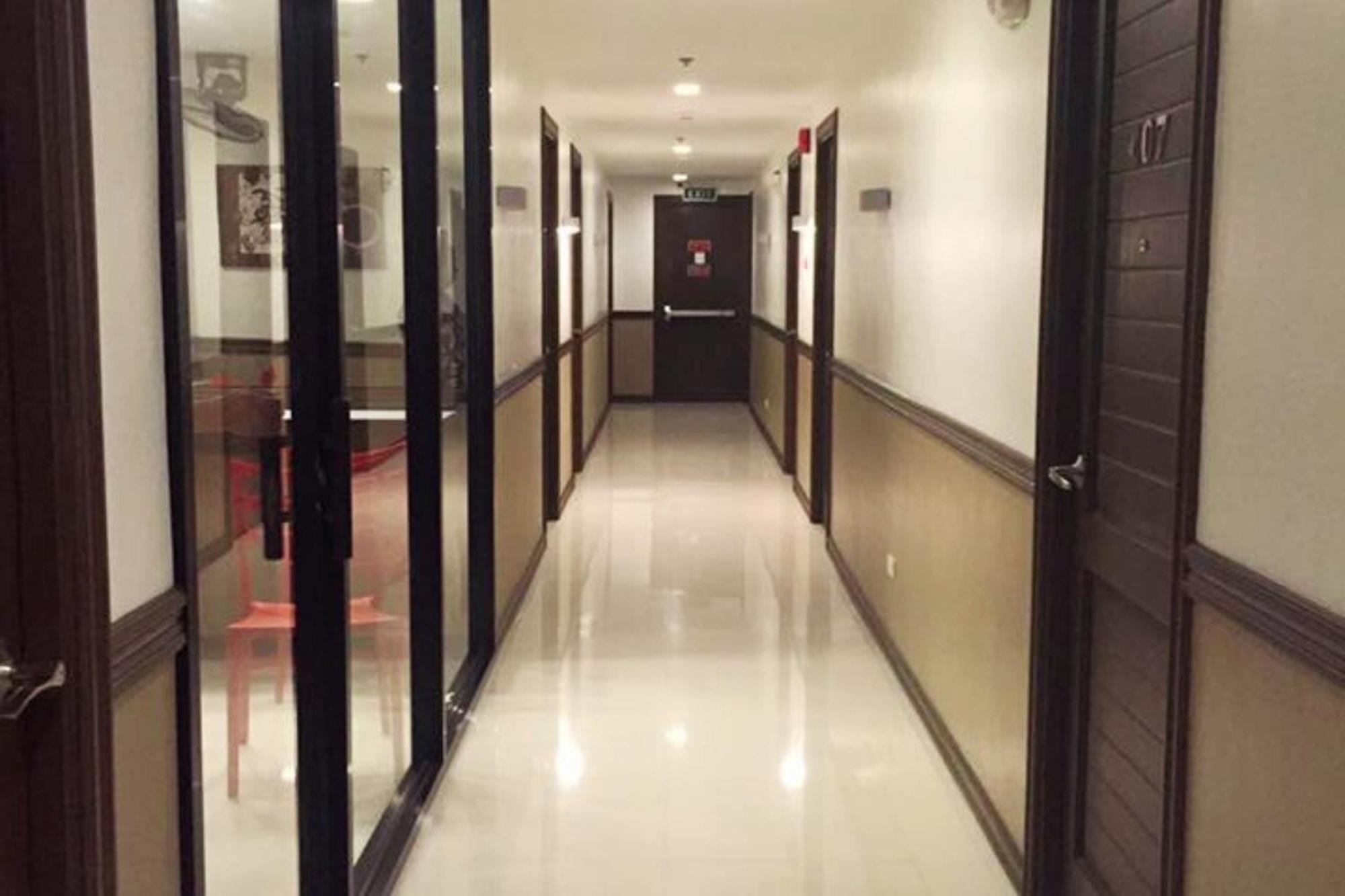 Pearli View Hotel Iloilo Powered By Cocotel Extérieur photo